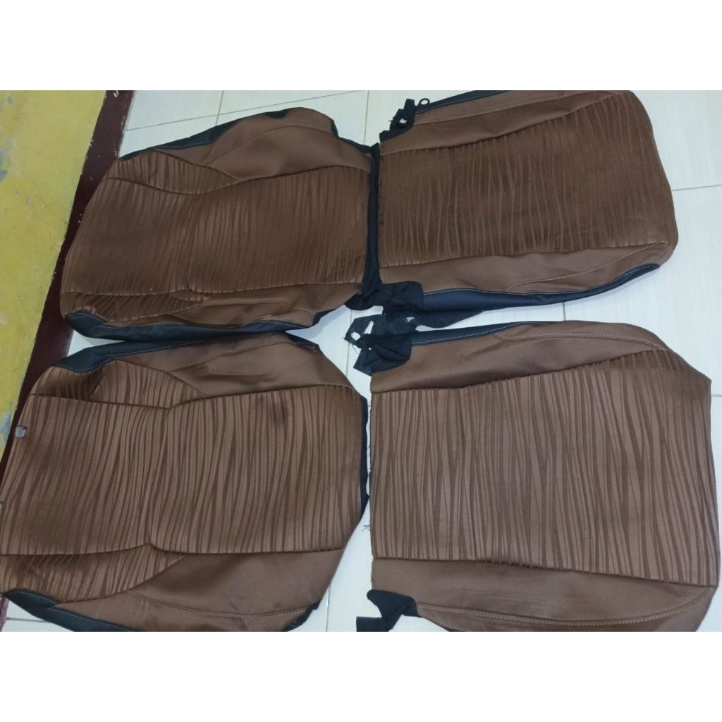 SARUNG JOK MOBIL INNOVA V REBORN 2018 (ORIGINAL) LENGKAP DOORTRIM