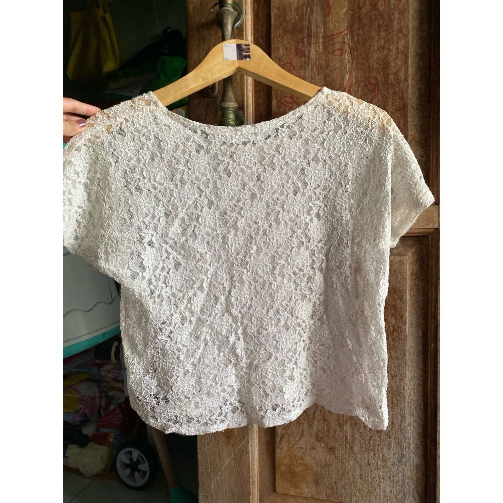 Brokat, Katun Bolong, Kebaya Putih gading