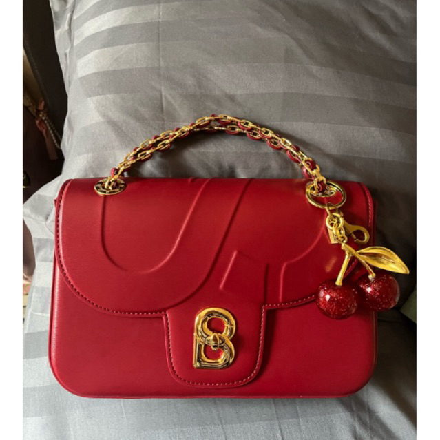 Buttonscarves Alma Chain Bag Red