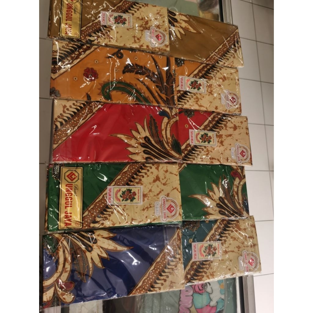 Taplak meja batik unggul jaya
