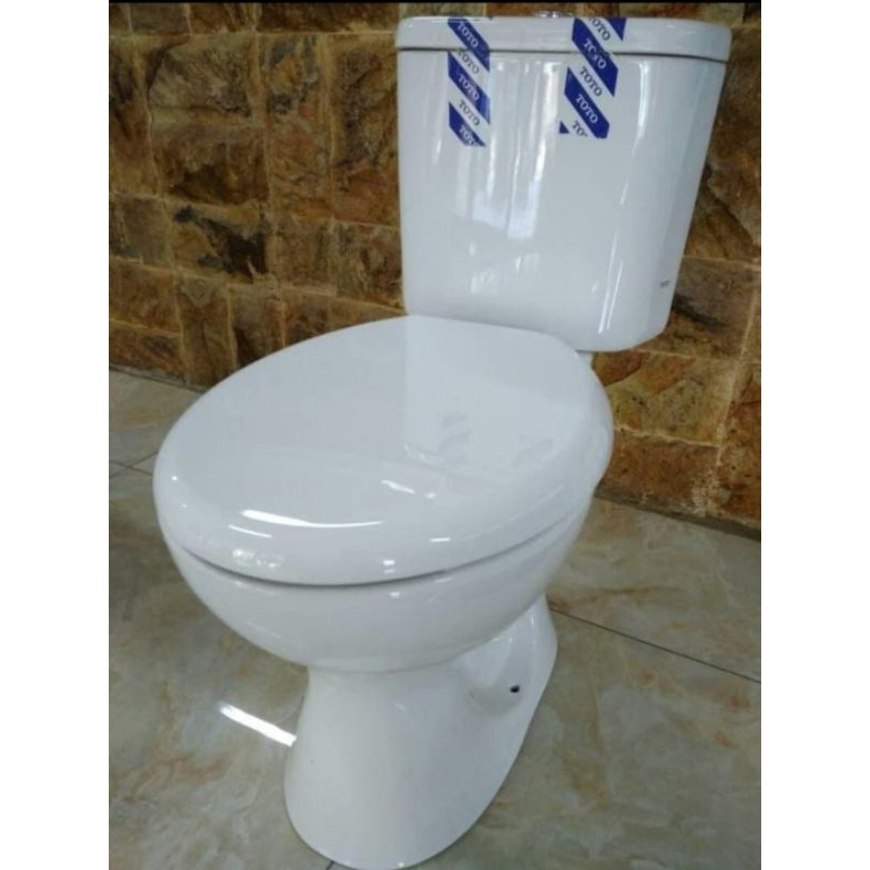 CLOSET DUDUK TOTO CW 633JP//CLOSET MONOBLOK TOTO PUTIH