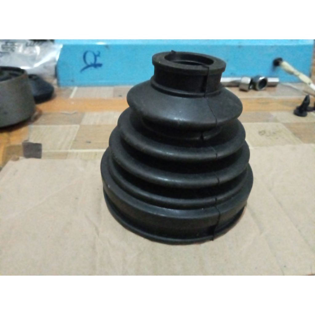 karet boot as roda dalam nissan xtrail T31