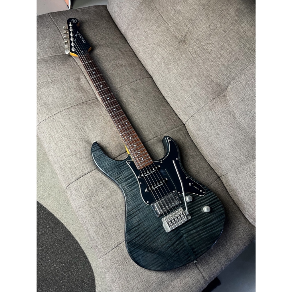 Yamaha pasifica 612 VII Flame maple