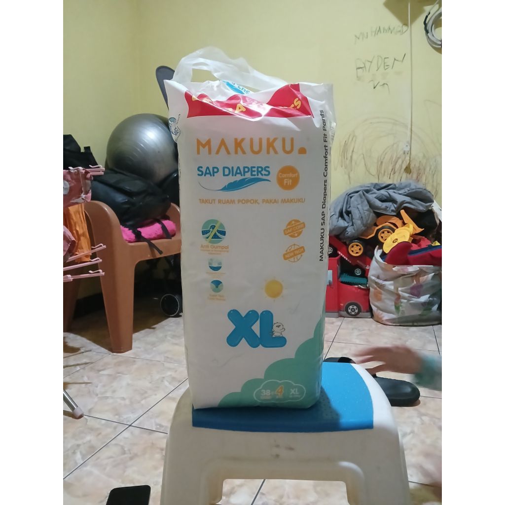 Diapers Pampers Popok Makuku. XL 38+ 4