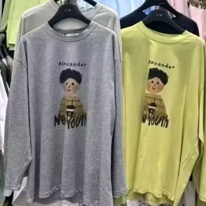 KAOS OVERSIZE KERAH RIPPED (PRELOVED)