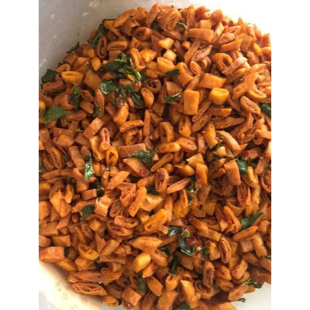lumpia kering pedas 200g