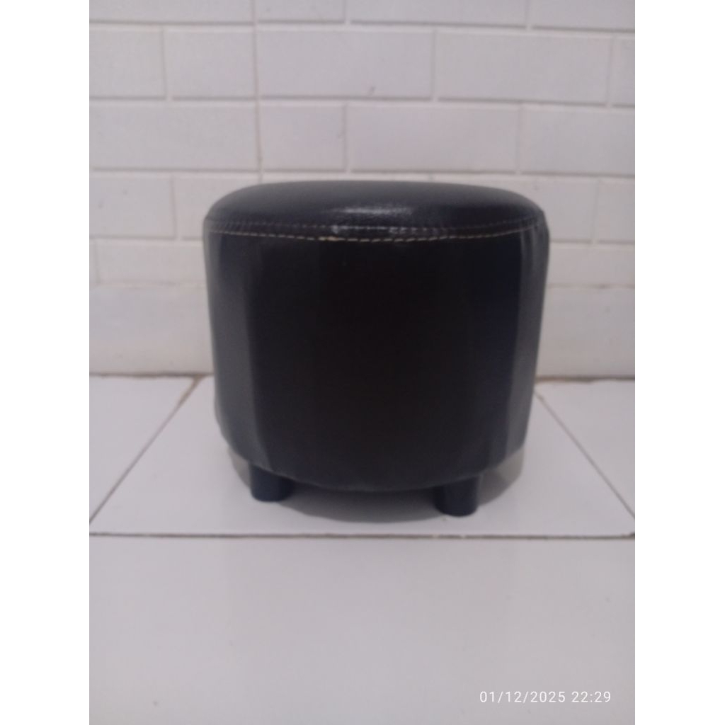 bangku dingklik bulat kayu busa empuk