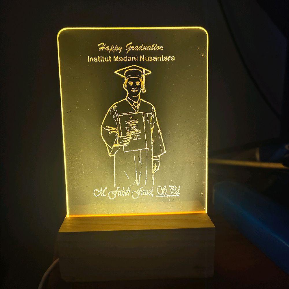 Lampu tidur akrilik grafir foto sketsa KADO PERNIKAHAN KADO LAMPU TIDUR HAMPERS WEDDING | LAMPU TIDU