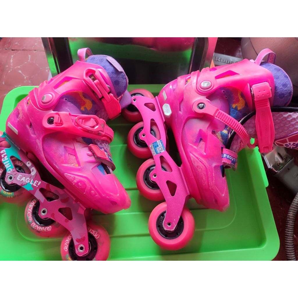 sepatu roda flying eagle original second