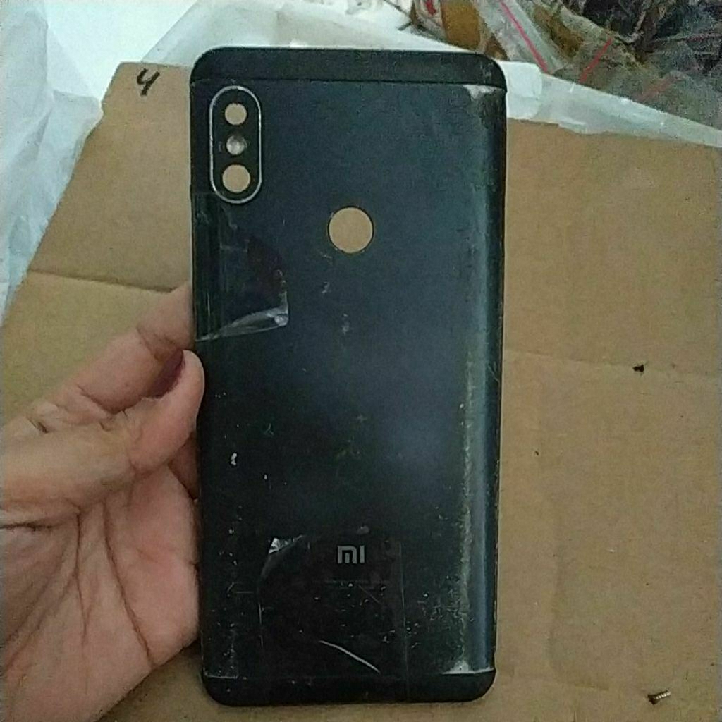 Backdoor bekas redmi note 5 pro tombol komplit kurang kaca kamera