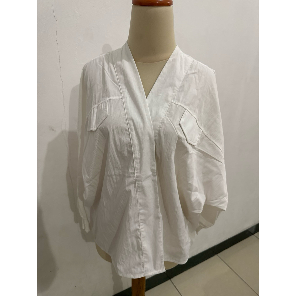 Baju Bangkok Putih