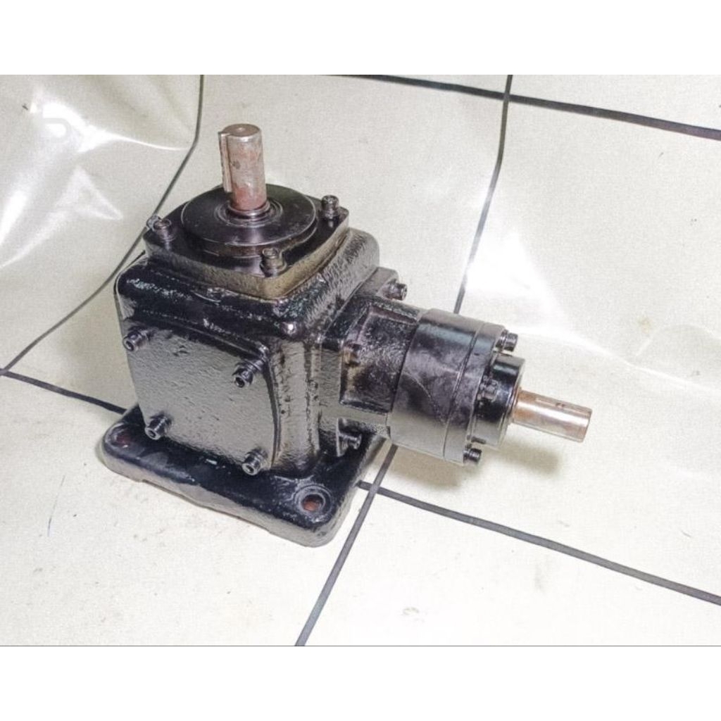 Reducer Bevel gear R1:1  AS19mm