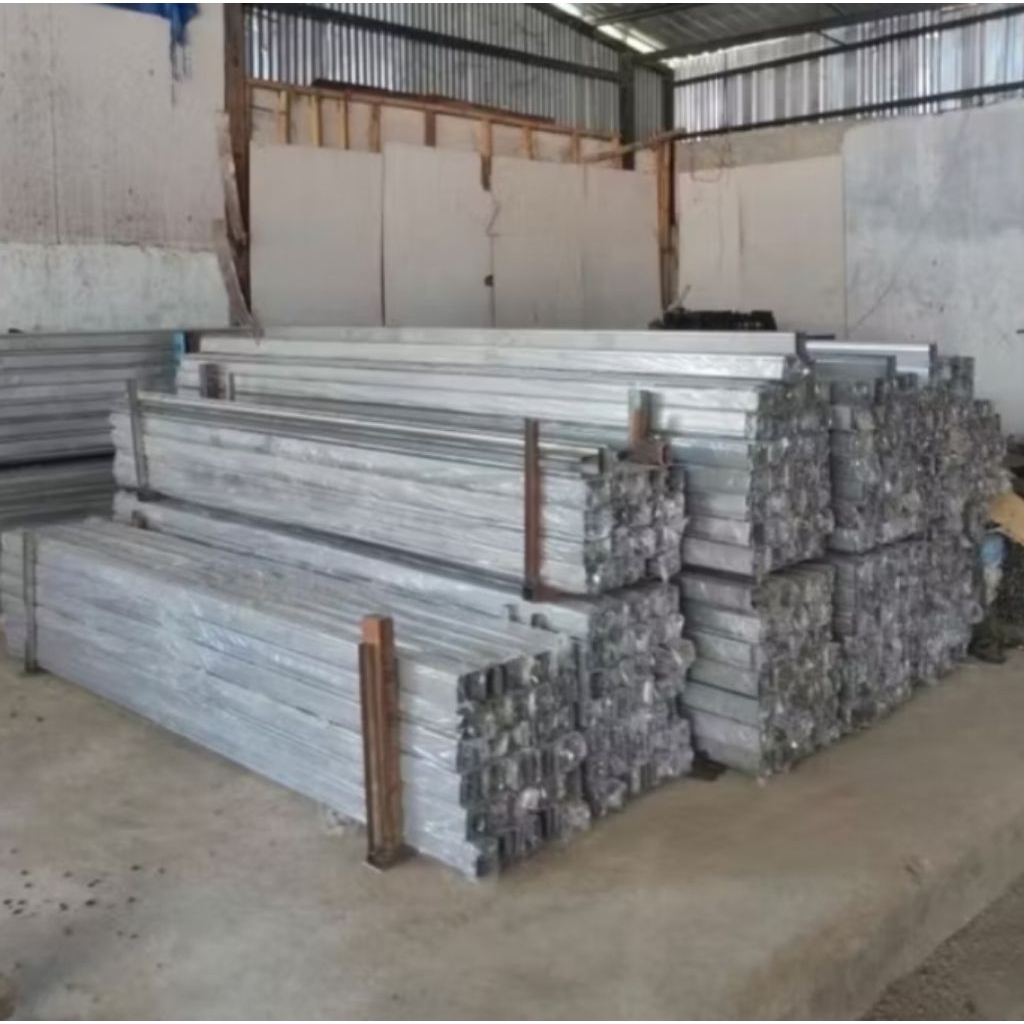 Rel Atas Pintu Garasi Henderson