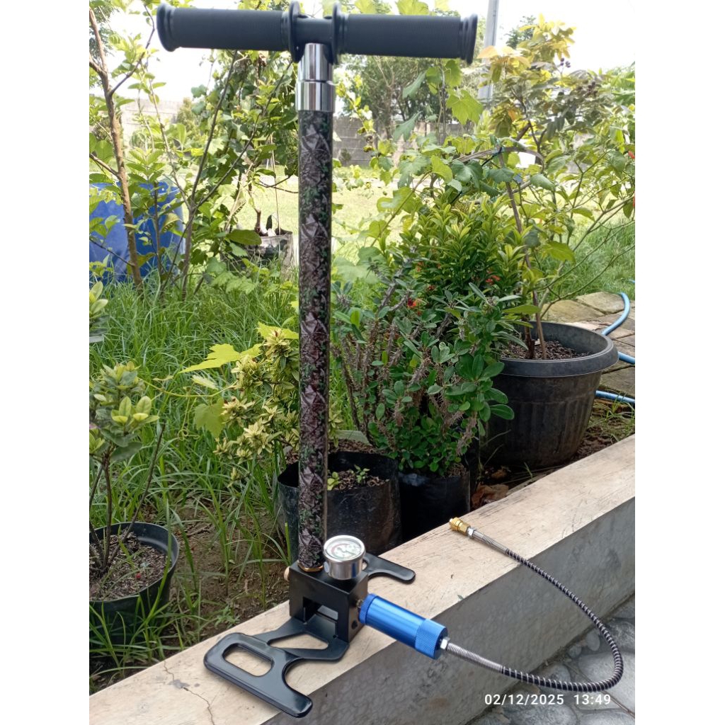 pompa 4stage filter besar warna camo.pompa pcpkaki bisa dilipat.pompa angin tekanan tinggi MANOMETER