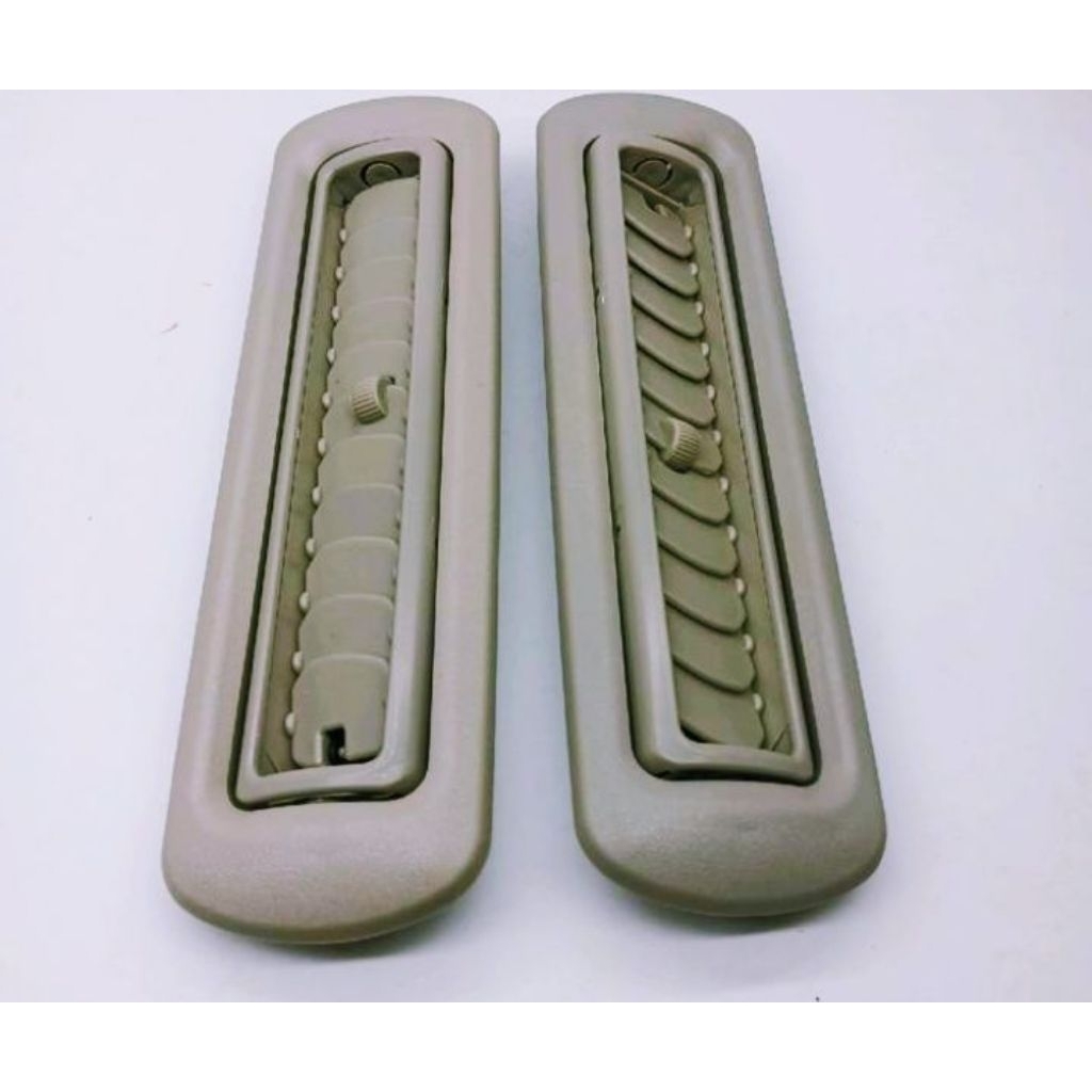 Kisi kisi AC plafon belakang innova lama 2005-2015