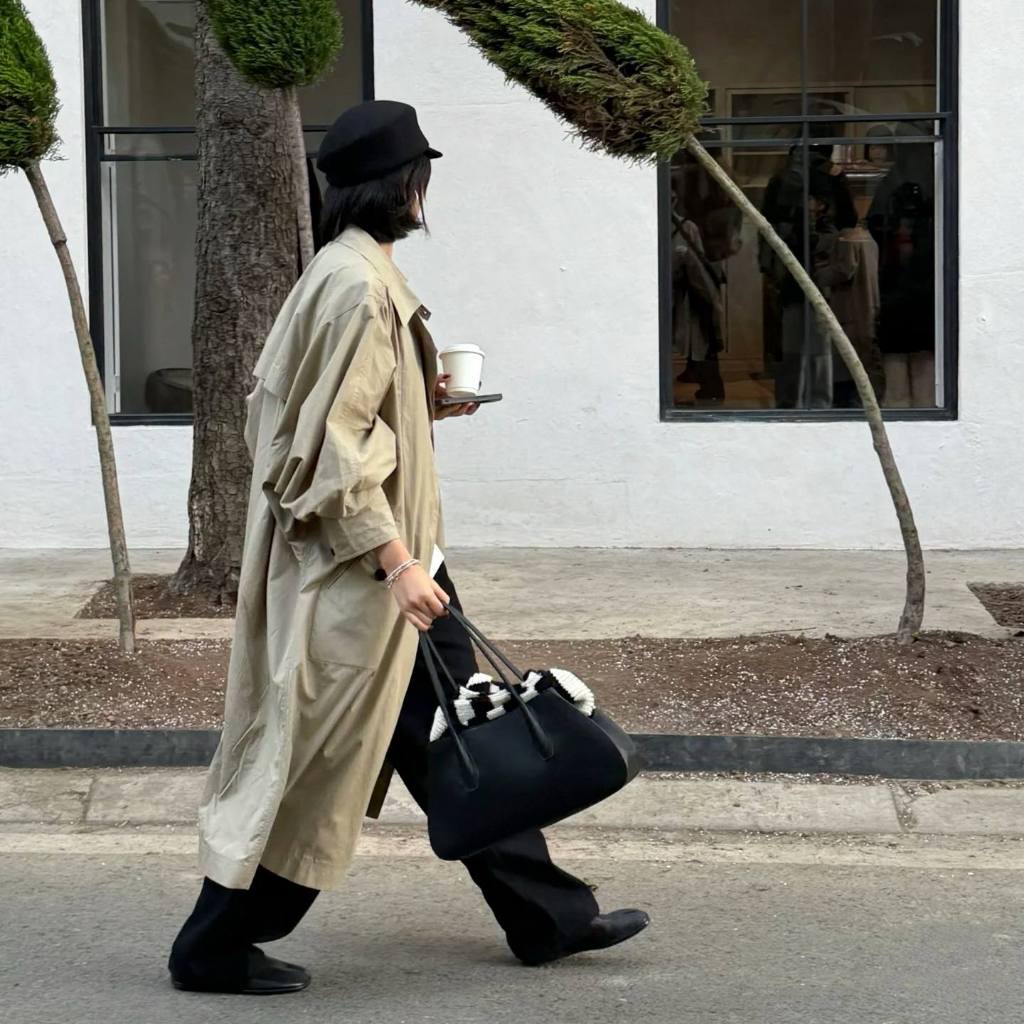 [PRE-ORDER] The Row - Alger Shoulder Bag