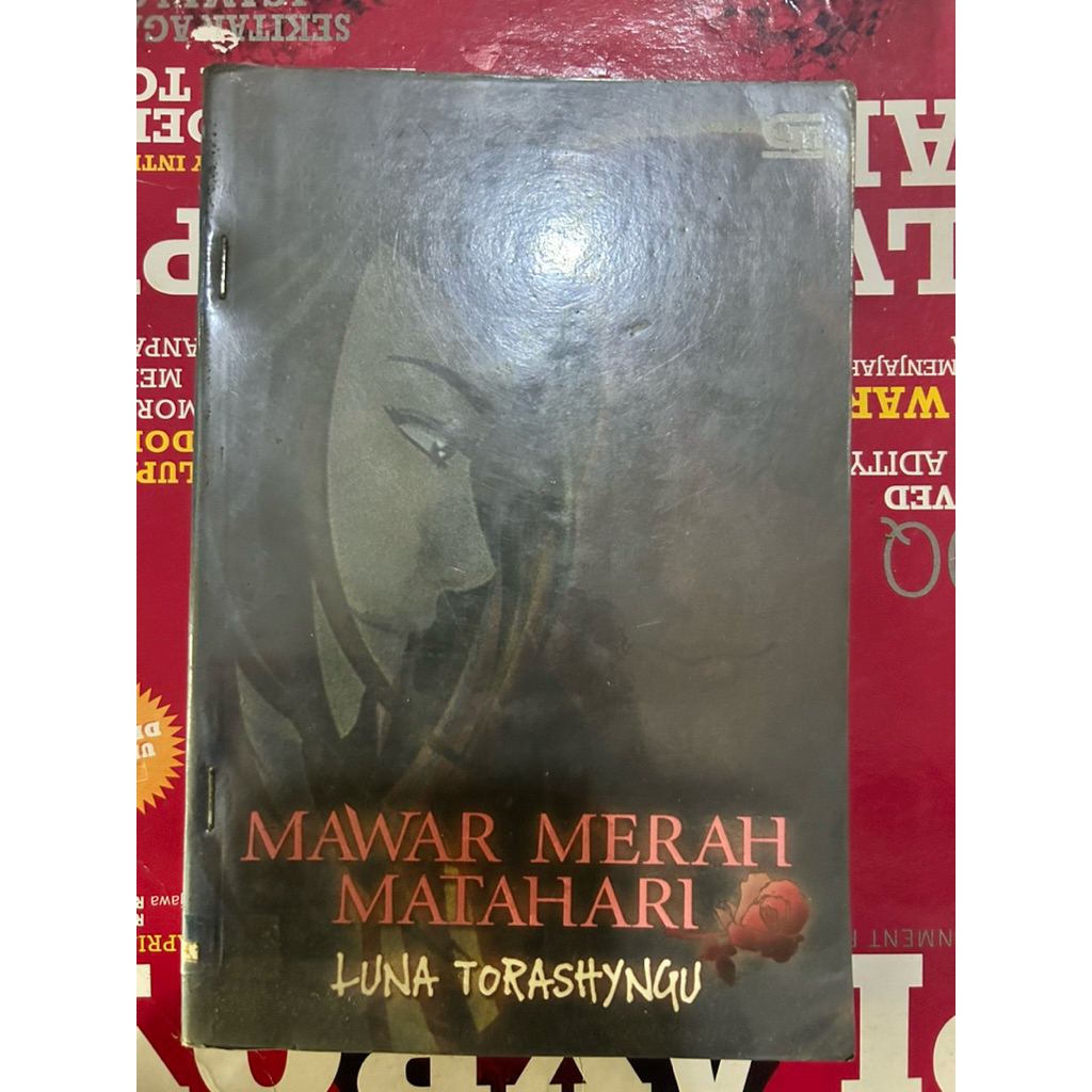 novel luna torashyngu: mawar merah matahar1, mosaik, dua rembulan, golden bird alpha,  pacar alterna