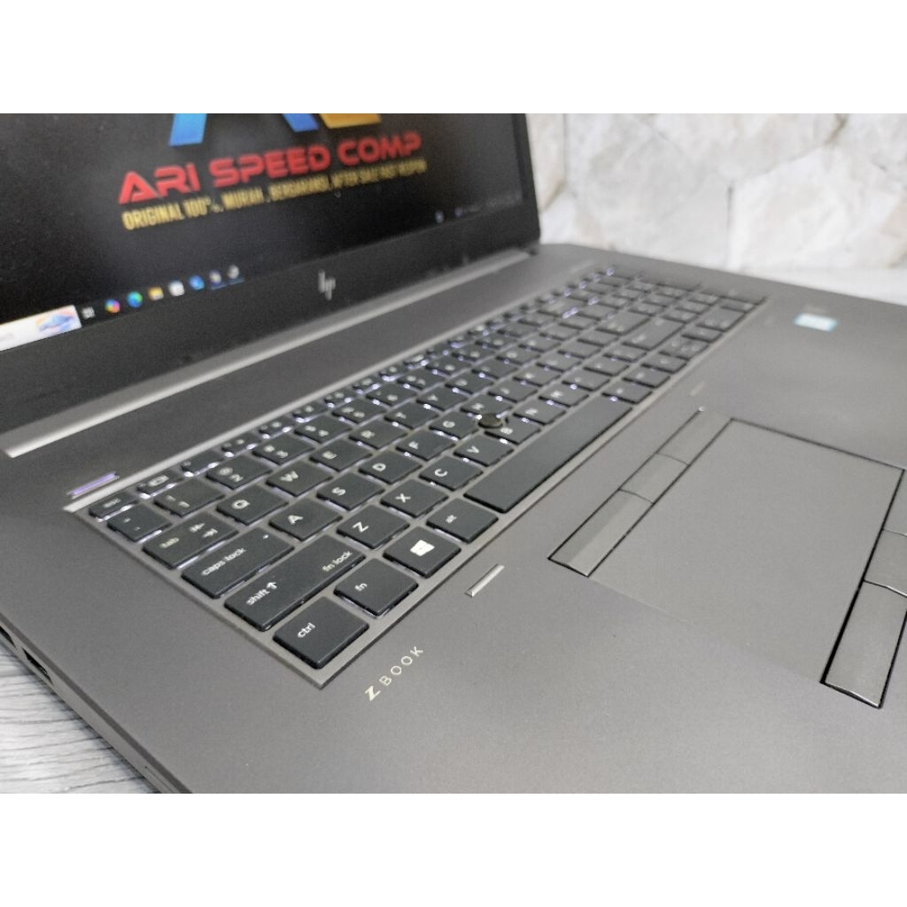 HP WORKSTATION ZBOOK 17 G5 NVIDIA QUADRO P3200 6GB/ INTEL CORE i5-8400U/ 32GB RAM / 1TB SSD/ FHD