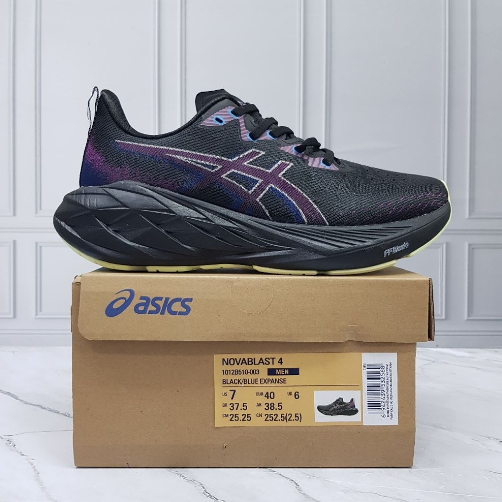 Sepatu Olahraga / Sepatu Running Wanita ASICS NOVA BLAST 4