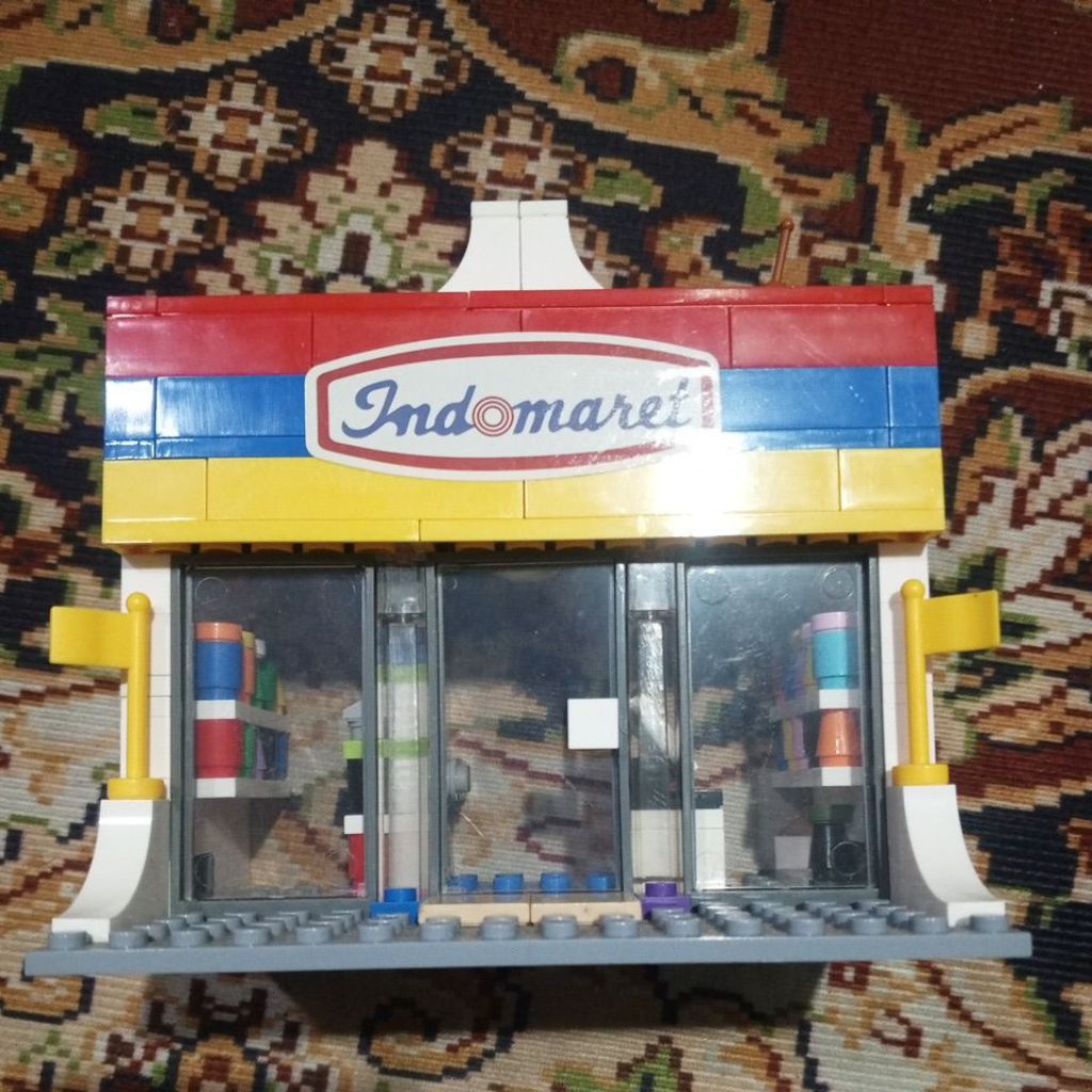 Lego Bangunan Minimarket Indomaret (Sudah Dirakit)