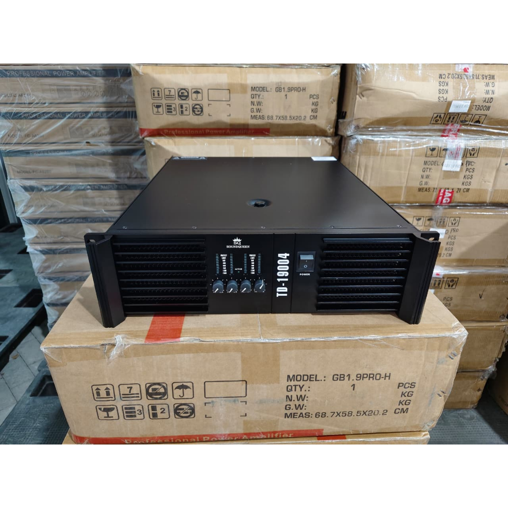 POWER AMPLIFIER SOUNDQUEEN TD 19004 Power SQ TD19004 Power Amplifier 4 Channel