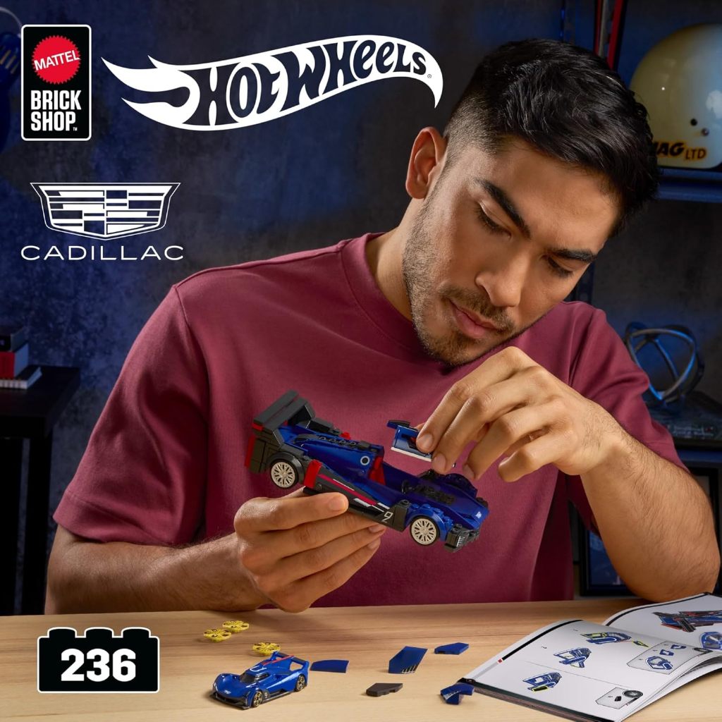 Mattel Brick Shop Hot Wheels Speed Series Building Set, Cadillac Project GTP Hypercar with 236 Piece