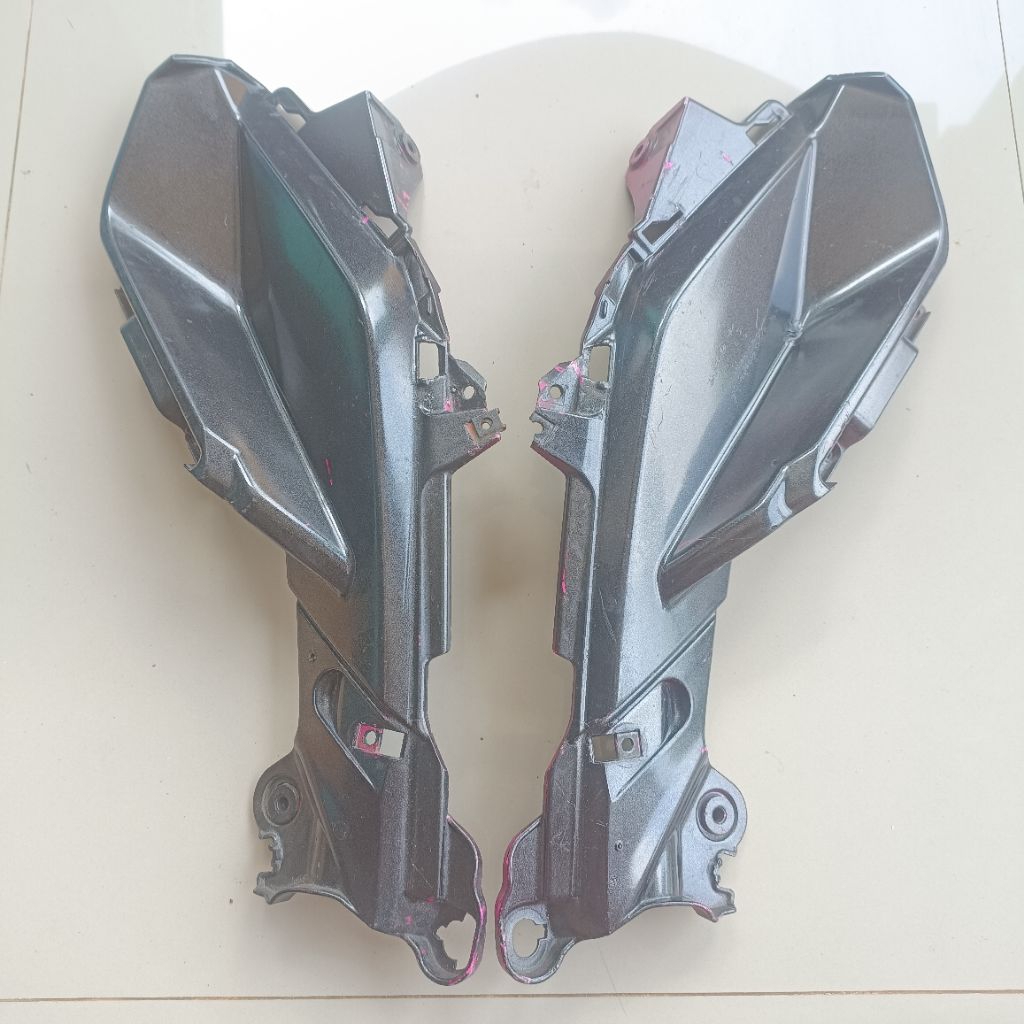 cover inner fairing sambungan fairing yamaha R25 original 1WD
