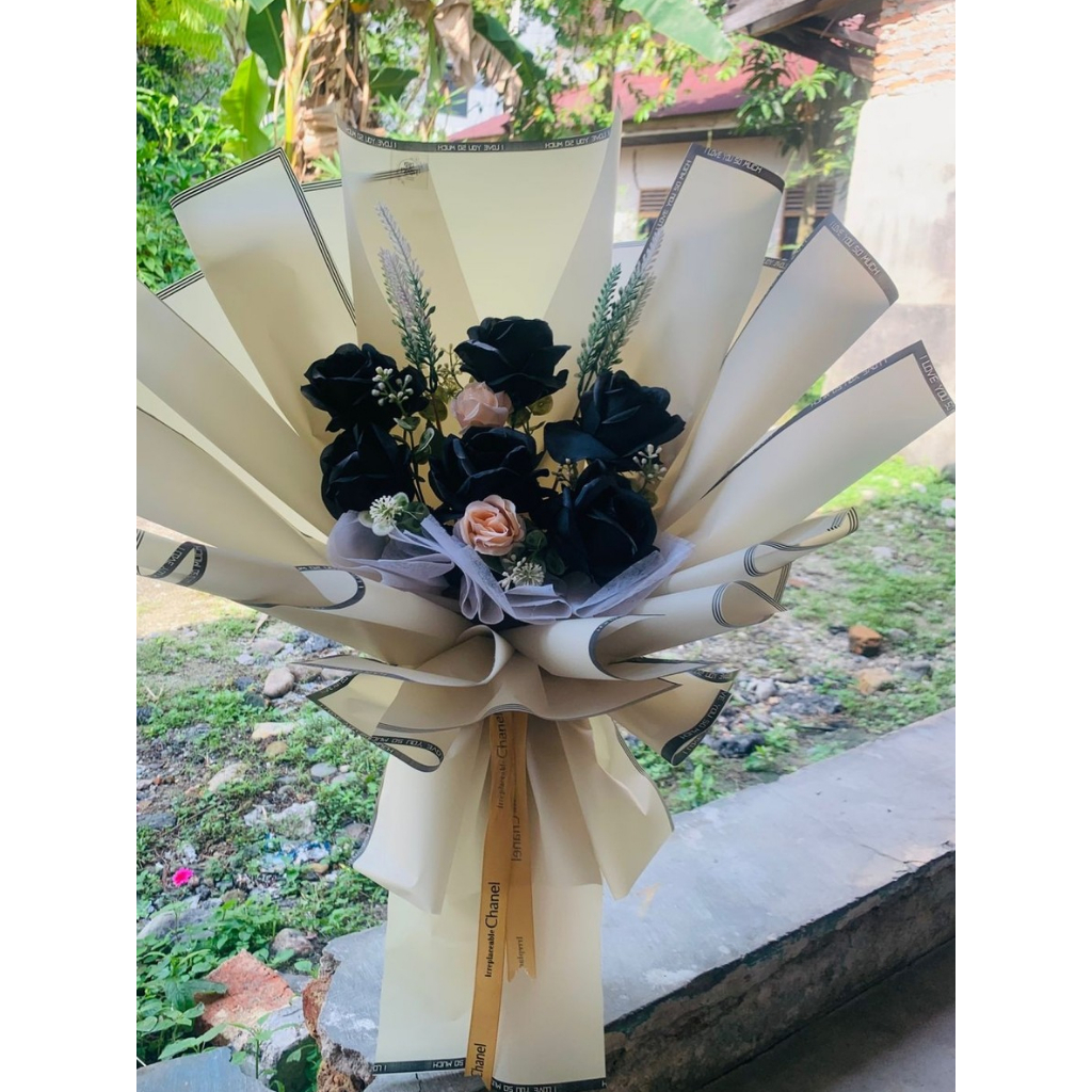 BUKET BUNGA MAWAR HITAM / Buket Bunga Hitam
