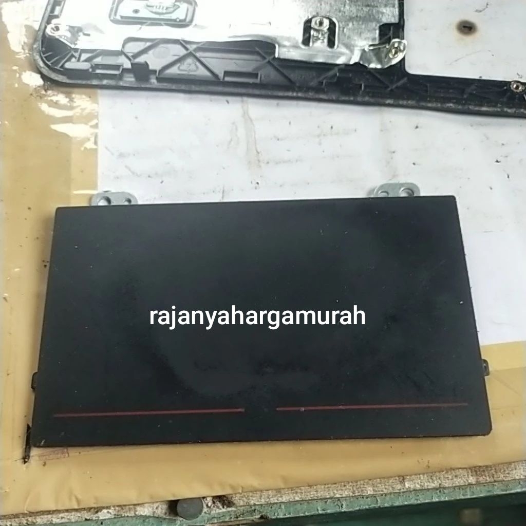 kode B0X DNT 2C3R 25P1R3 E5I-IE2 
touchpad Lenovo Thinkpad Yoga ChromeBook 11E Original