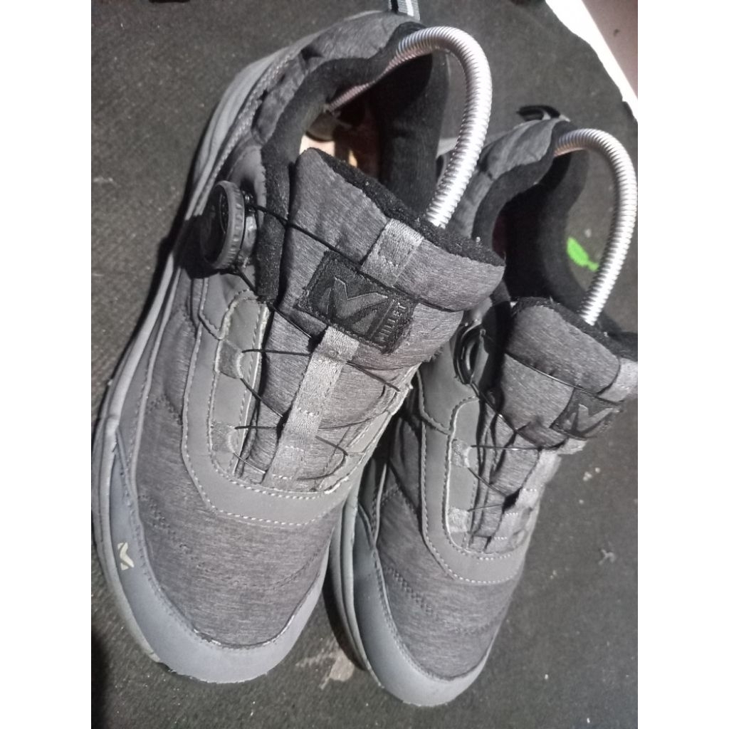 sepatu trail run millet