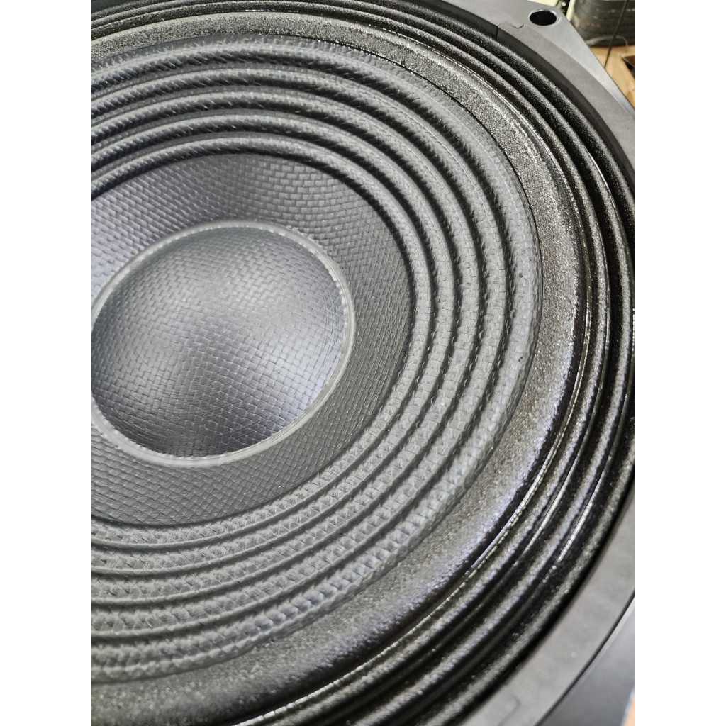 Speaker 18in Huper SCB18L1302 / SCB 18 L1302 / S181302 / S 18 1302 A – DAUN CARBON