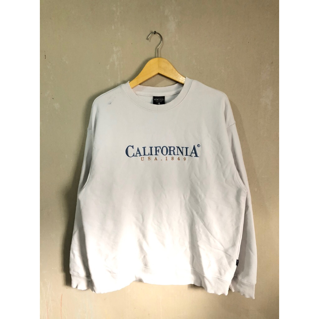 Crewneck WHO A U California