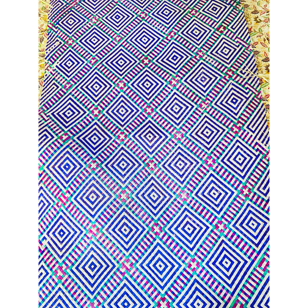 tikarAnyamFulWarnaCantikTikarPandanAnyam