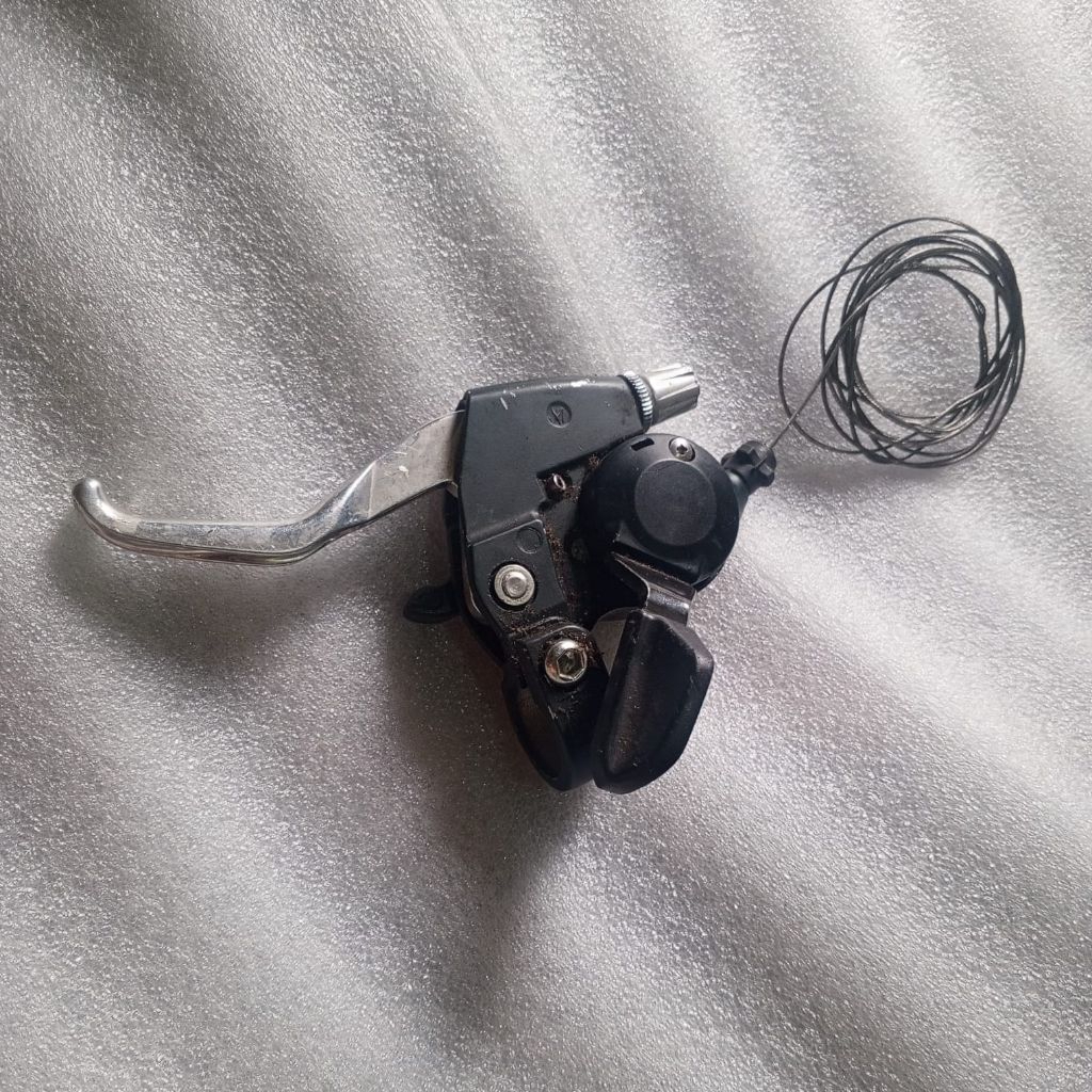 SHIFTER SHIMANO ACERA 7 SPEED NOS RIGHT SHIFTER BRAKE LEVER SHIFTER BRIFTER