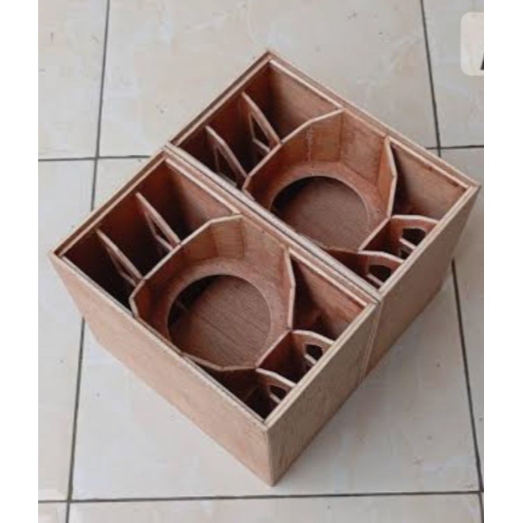 BOX MINI DRAGON 18 INCH SINGEL