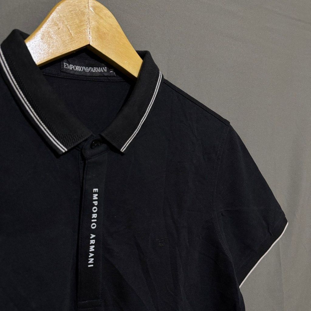 EMPORIO ARMANI Italian Luxury Polo Shirt | kaos kerah pria