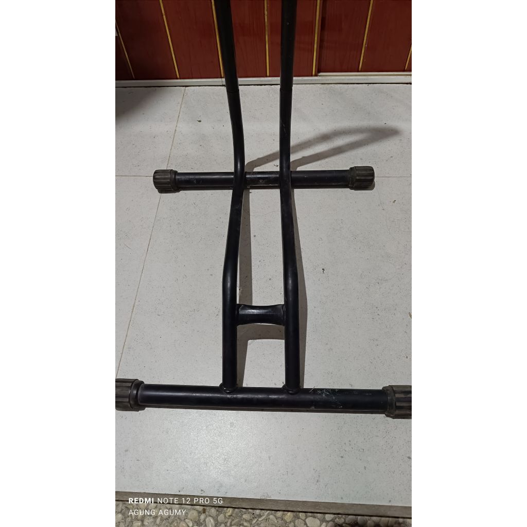 Paddock sepeda merk united