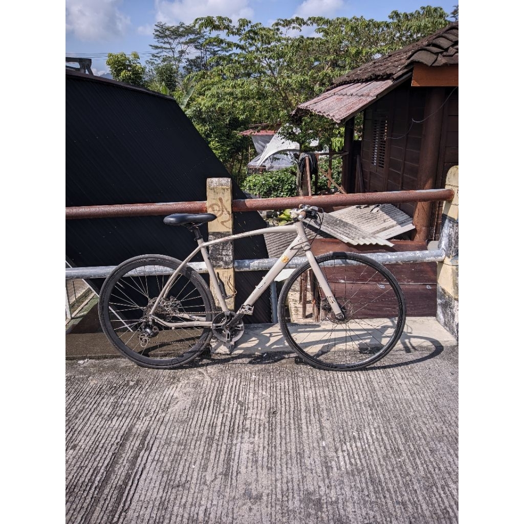 Hybrid Elment FRC 52