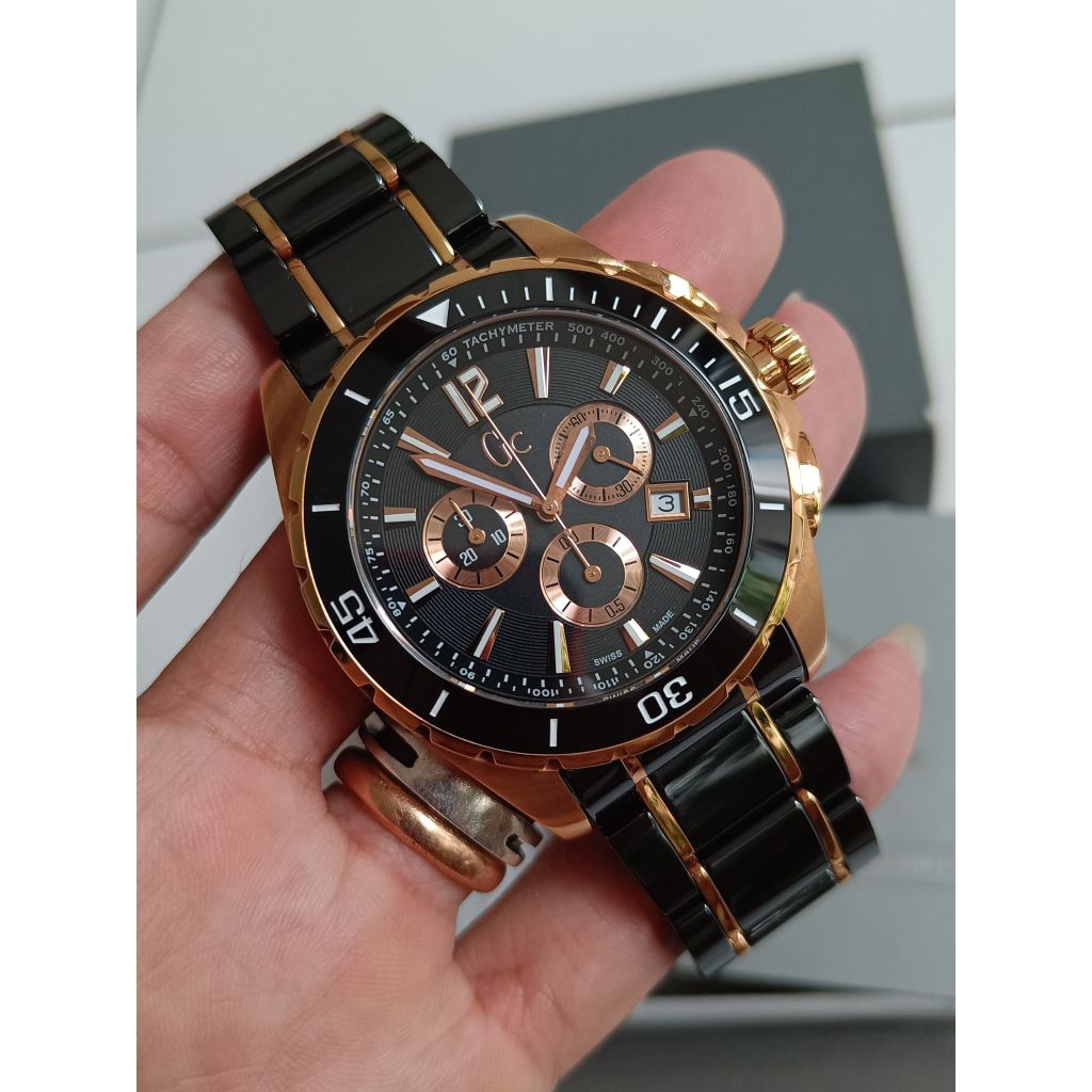 GC Gues colection ceramic X76004G2S/08 original full link  bekas sekali pakai sangat mulus like new