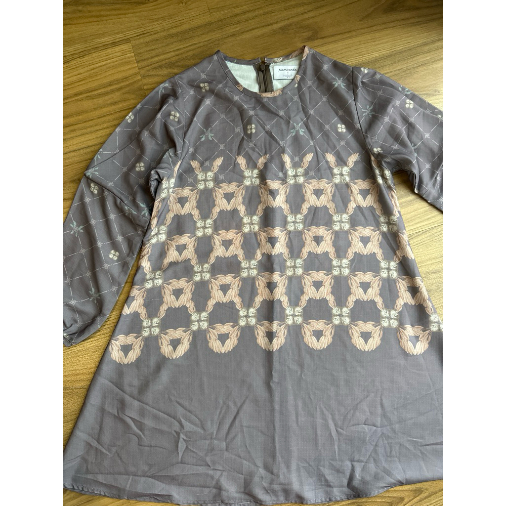 Ria miranda x hijup blouse preloved