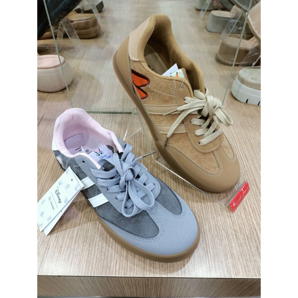 Sepatu Sneakers merk NEVADA DISNEY