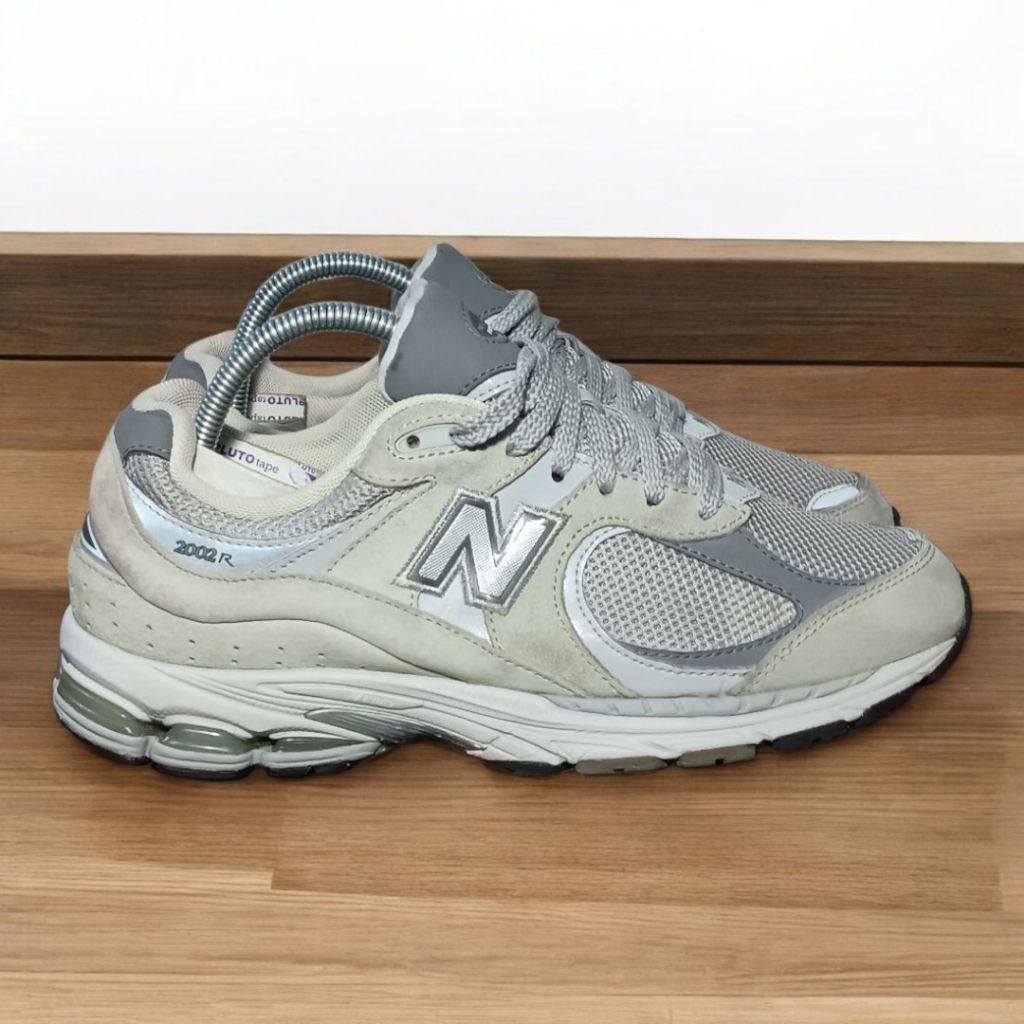 New Balance 2002R 'Grey' ML2002R0  42 Original