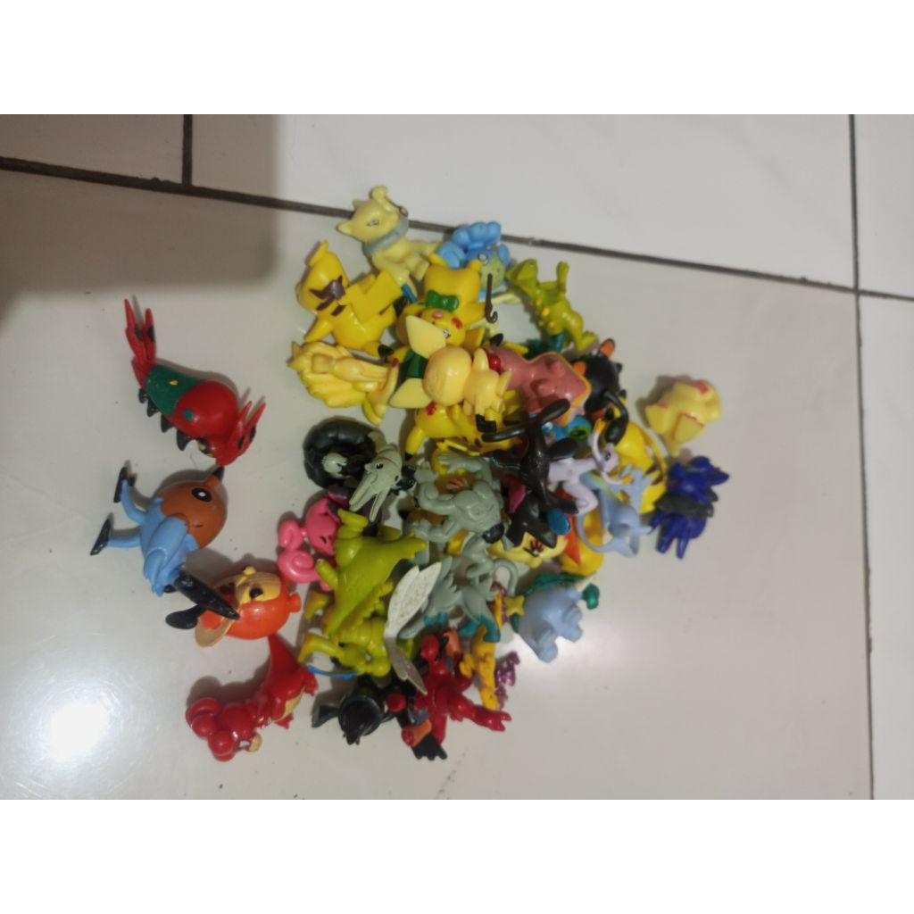figure pokemon murah ber merk