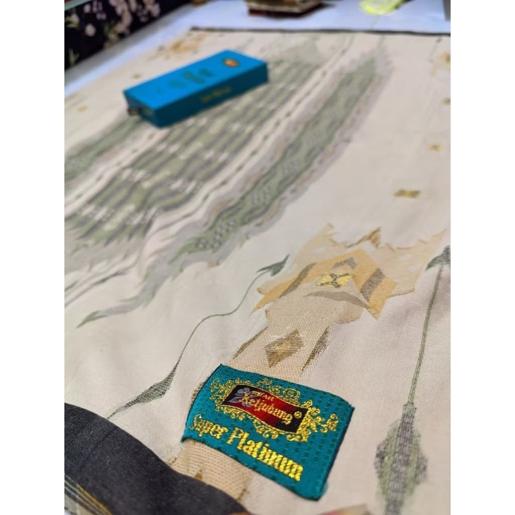 Sarung Ketjubung Super Platinum SECOND BAGUS