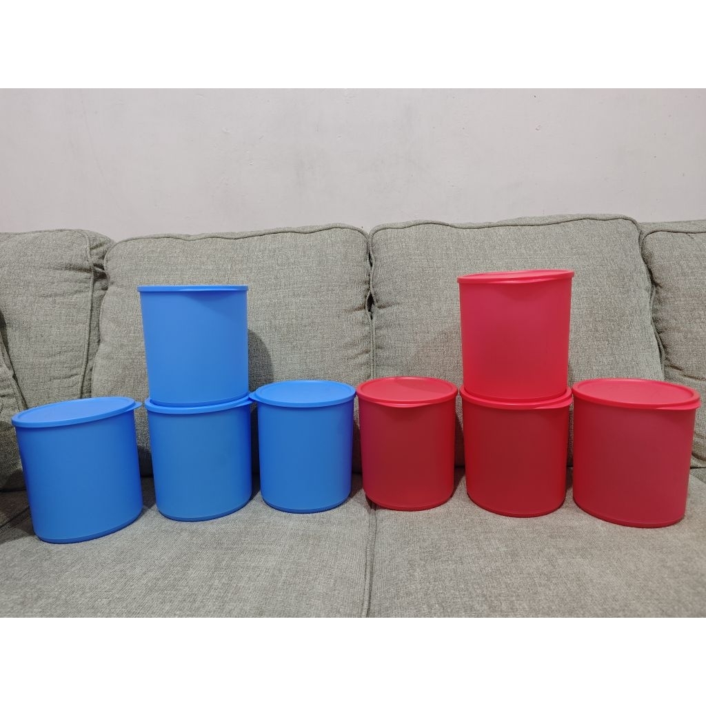 Summer fresh large  3.3Liter Tupperware