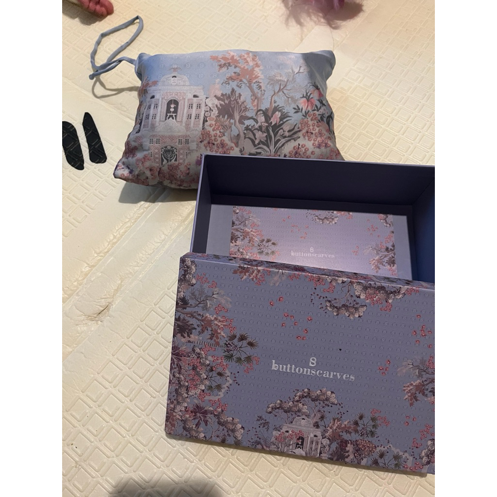 PRELOVED (Like New) Buttonscarves Prayer Robe (Mukena) Al Qasr - Mosaic