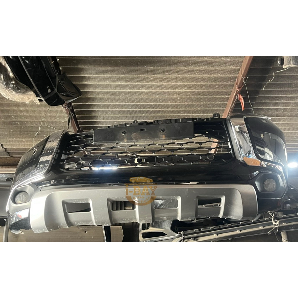 Bemper Set Depan Pajero 2016 2017 2018 2019 Original