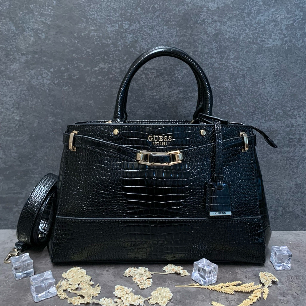 READY ORIGINAL GUESS SILVYE SATCHEL, SELA BOX SATCHEL TAS WANITA SALE 70%