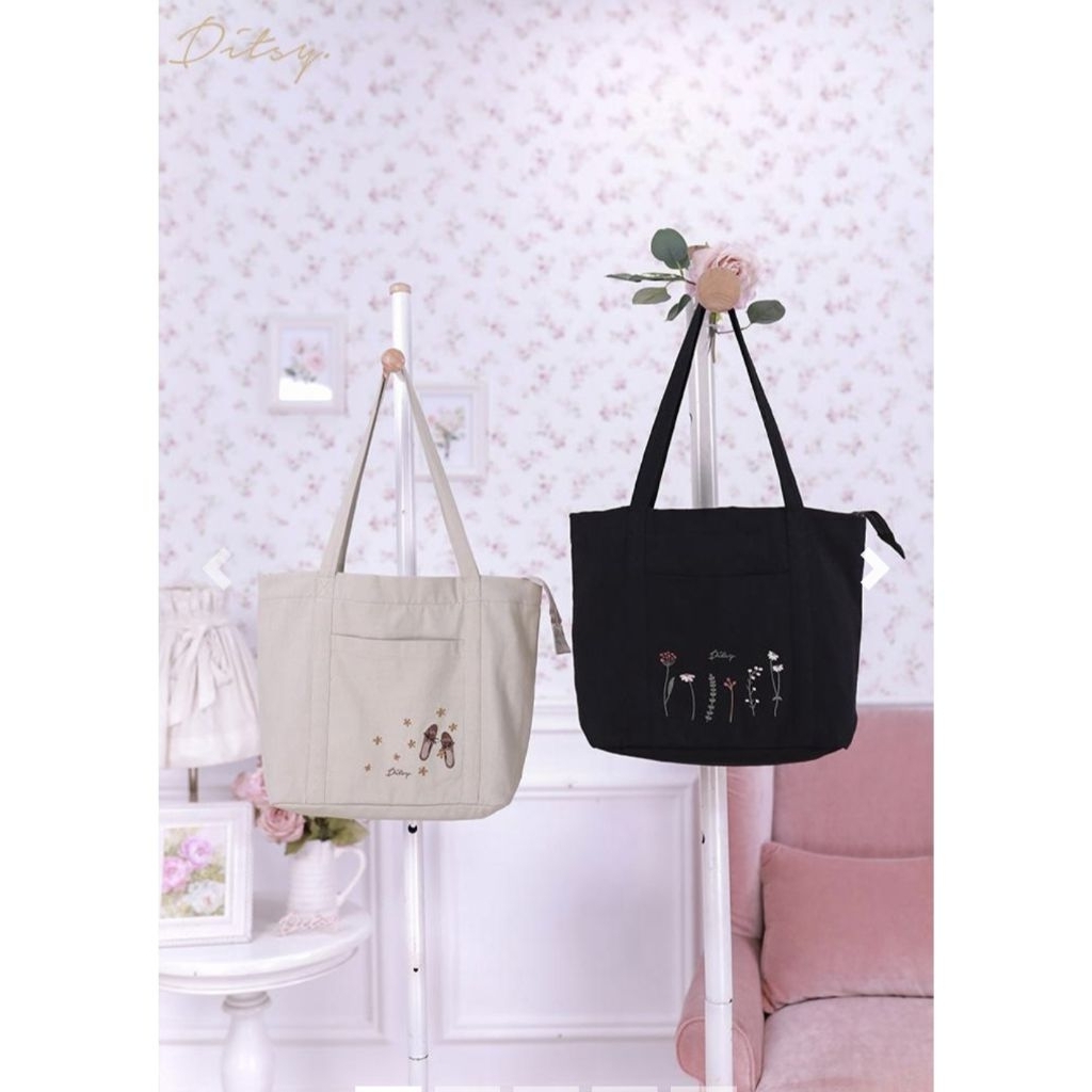 Ditsy Totebag Prive Ditsy Sling bag black