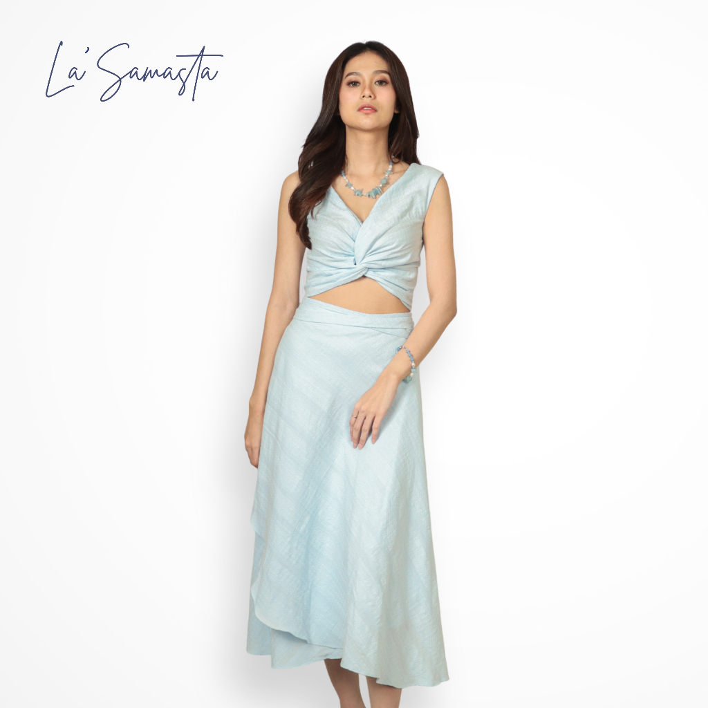 LA SAMASTA Setelan Rok Wanita Elegant Sleeveless Twist Top & Midi Skirt - Calista Set